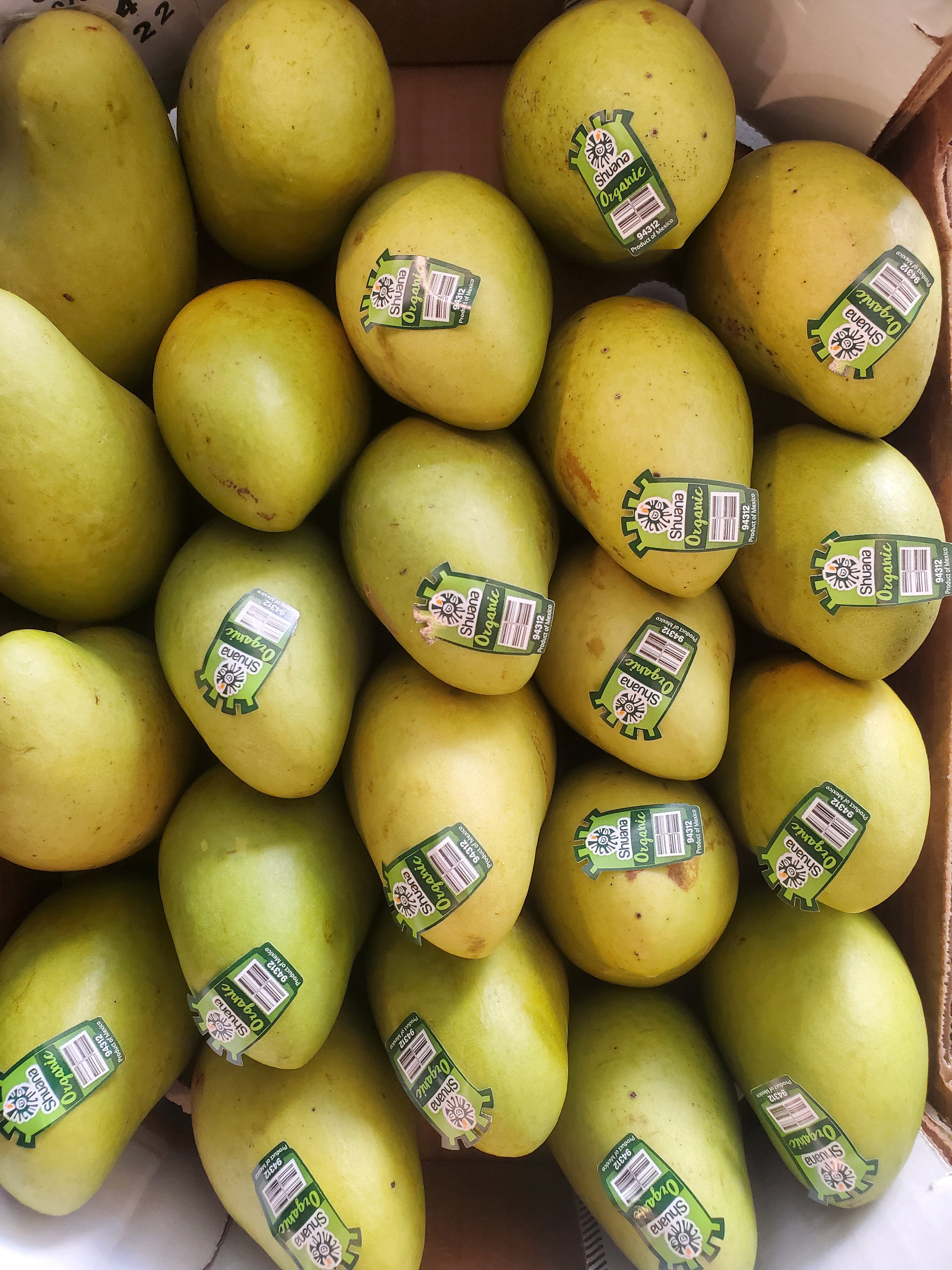 Ataulfo Mango: The Easiest Cutting Method Ever! - 0tcde3r